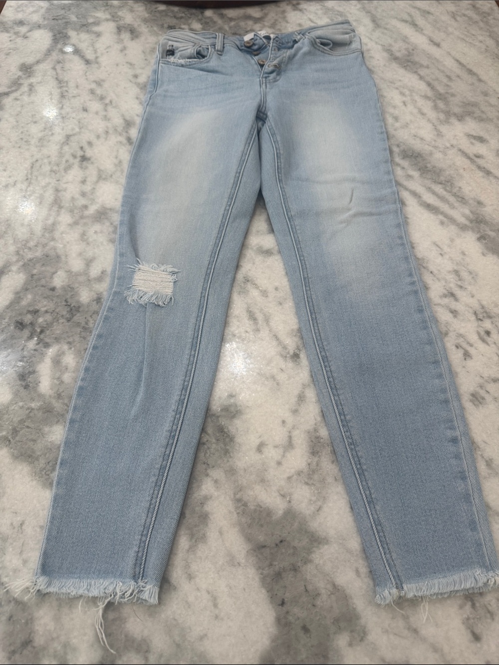 KanCan Light Wash Straight Leg Jeans with Distressed Knee